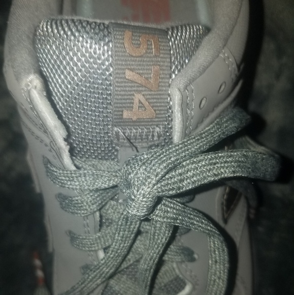 Never worn New Balance 574 rare bronze - Picture 4 of 8